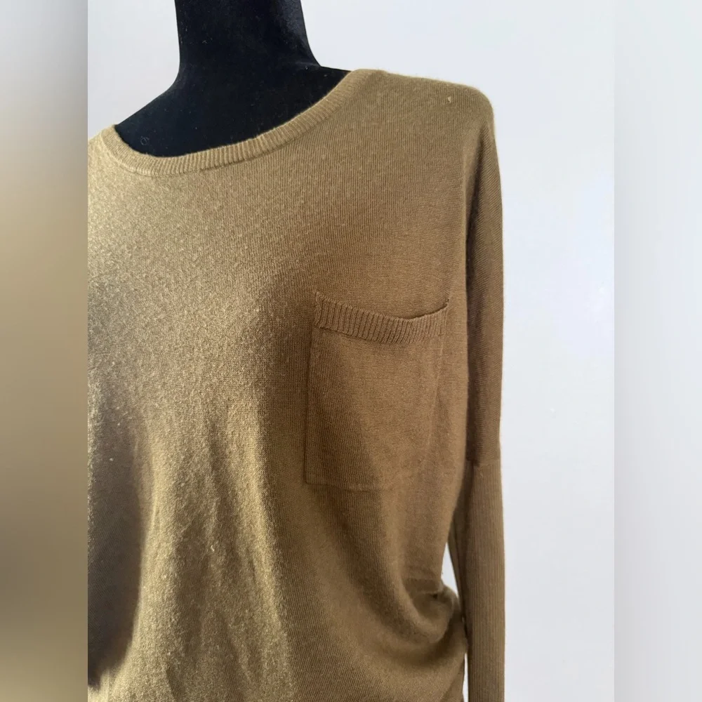 Vince  cashmere silk Olive‎ Knit Sweater